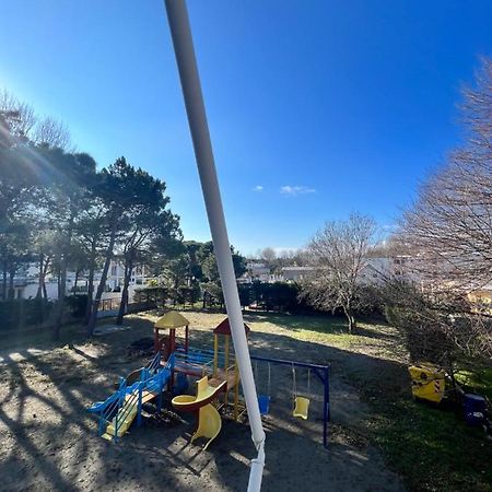 Kamberi Hotel & Apartments 2 Велипойе Экстерьер фото